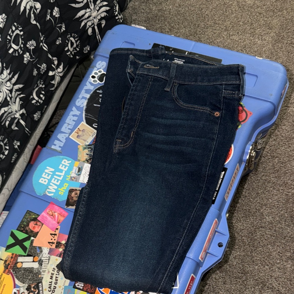 Old Navy 360 Stretch Extra High-Rise Rockstar Super Skinny Jeans